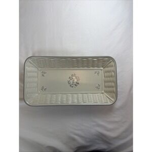 Pfaltzgraff Heirloom Basketweave Tray Gray And White Flowers Stoneware